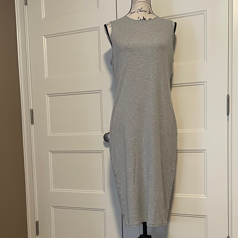 Athleta Heather Gray Midi Dress